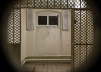 Un pays qui ne tient qu’à un fil