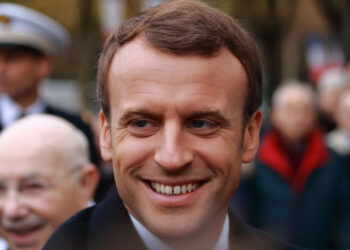 macron emmerde