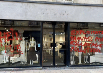 Shein, emblème de l’ultra fast fashion et de ses dérives